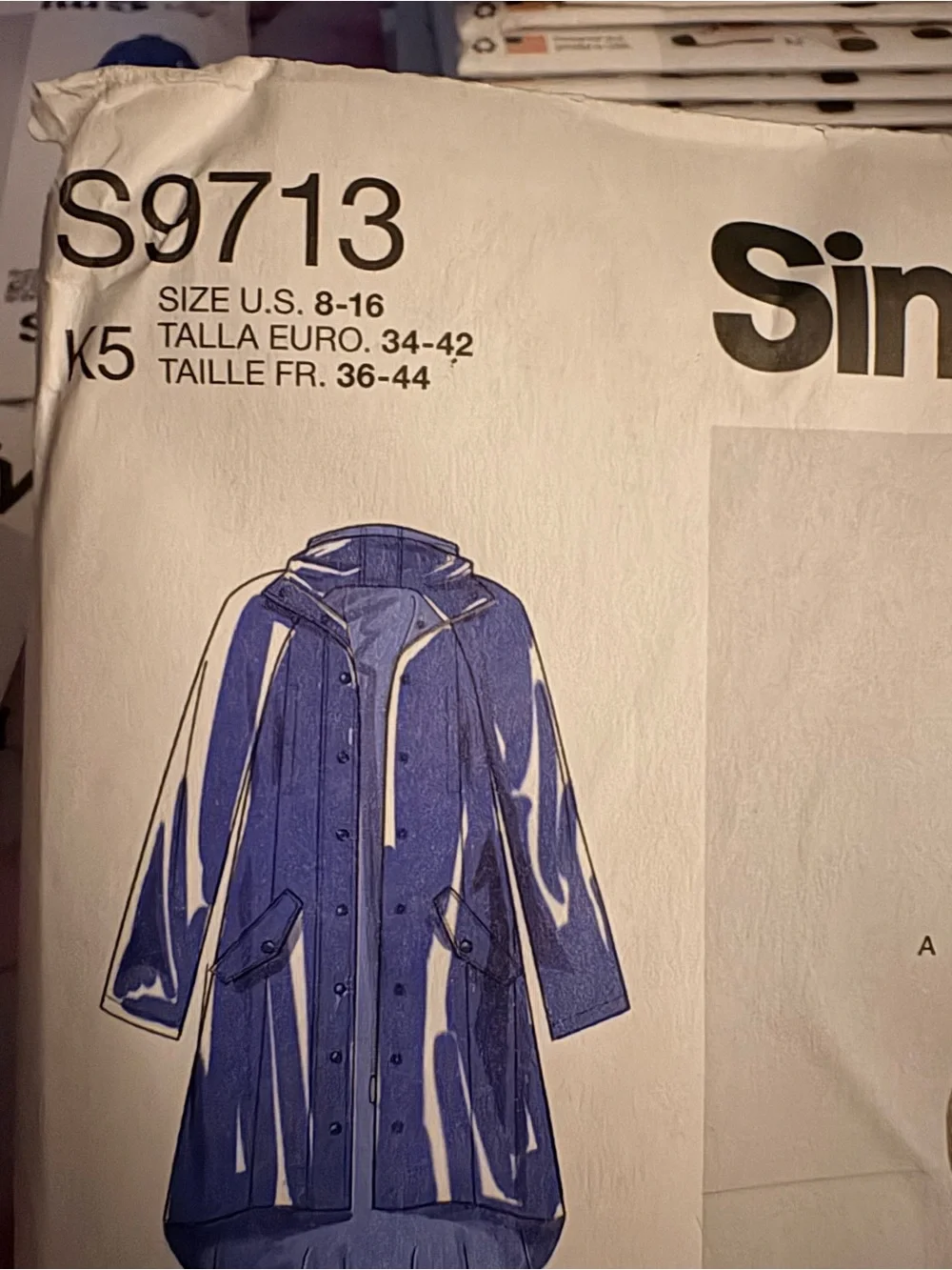 BN UNCUT SIMPLICITY 9713 K5 SEWING PATTERNS COAT